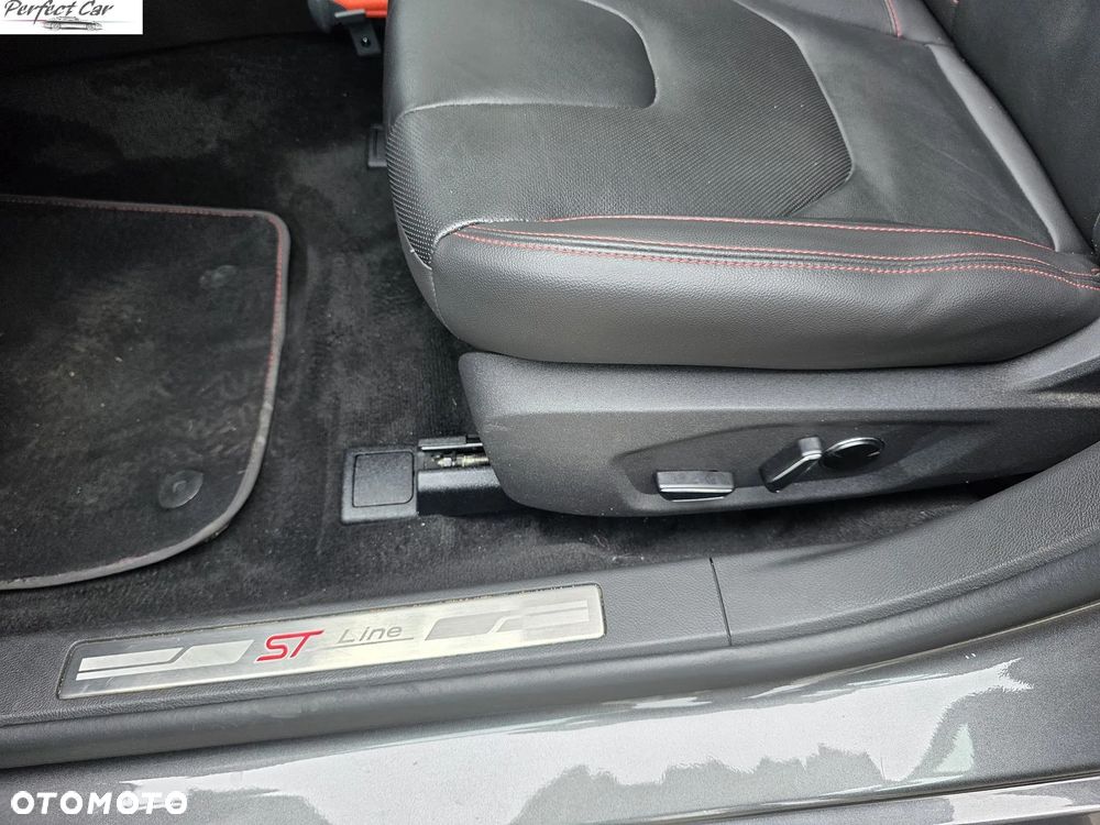 Ford Mondeo SW 2.0 Hybrid ST-Line X - 9