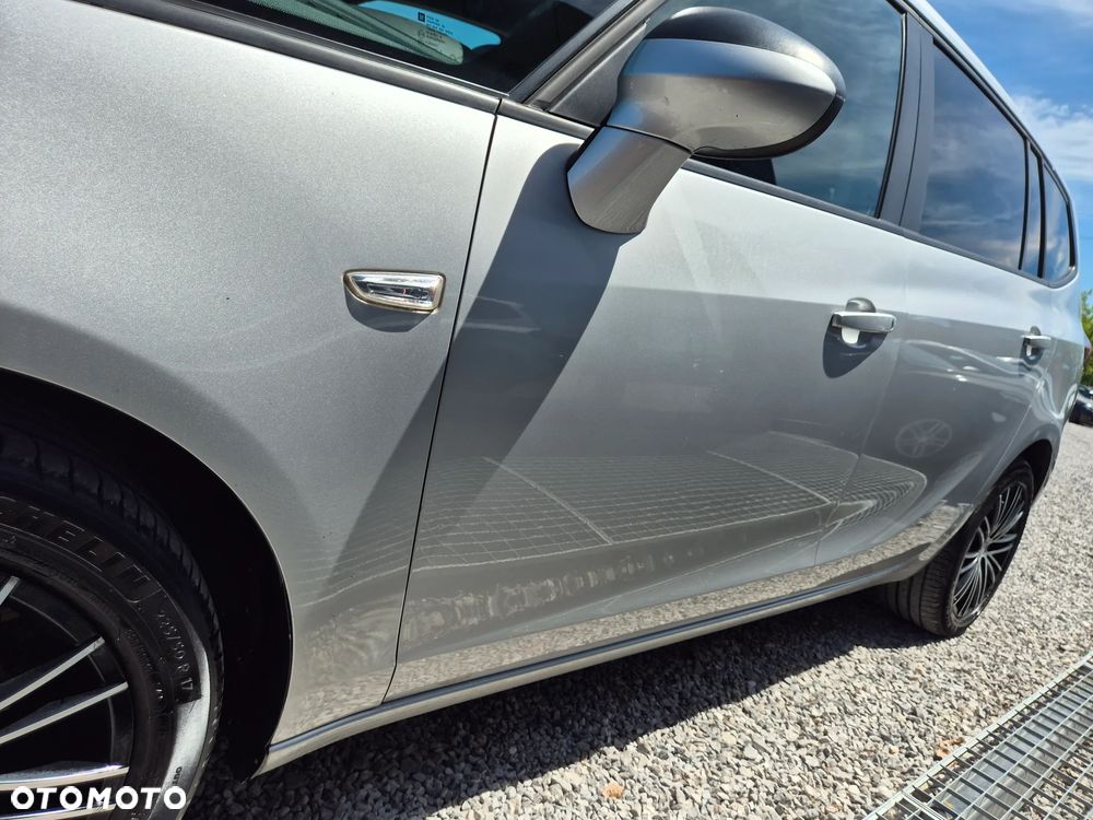 Opel Zafira Tourer 1.4 Turbo Business Innovation - 21