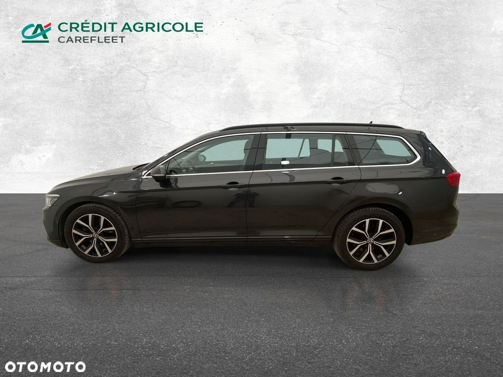 Volkswagen Passat - 9