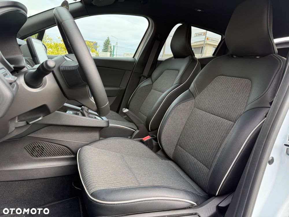 Renault Clio TCe 90 TECHNO - 15