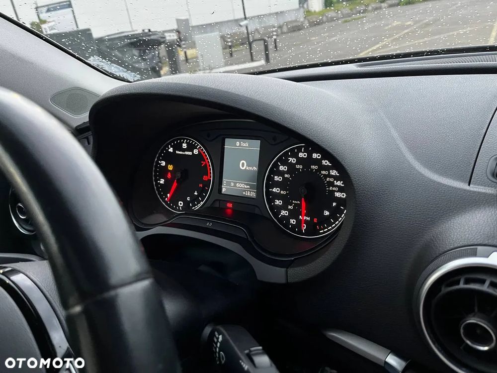 Audi A3 2.0 TFSI quattro S tronic sport - 11
