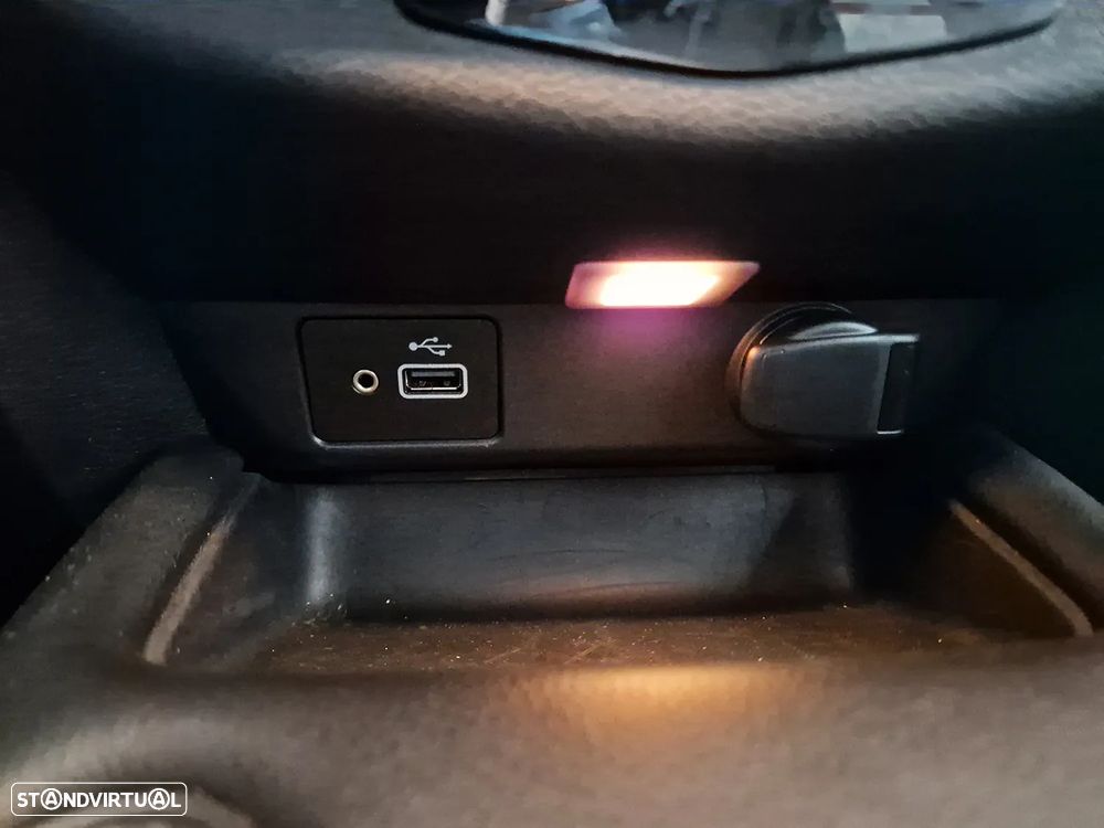 Nissan Juke 1.0 DIG-T N-Design C.Two Tone B. - 34