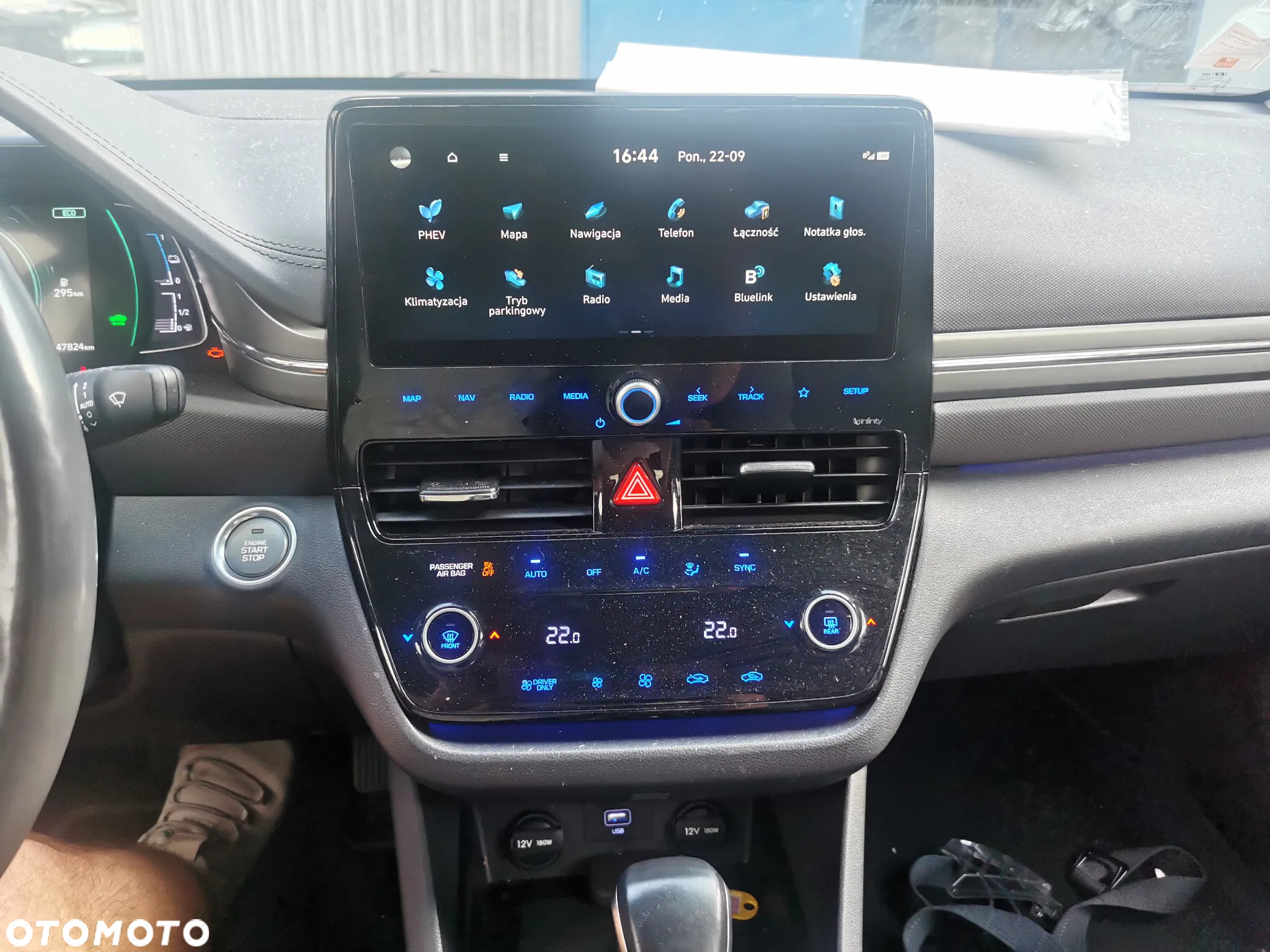 Hyundai IONIQ plug-in hybrid Premium - 19