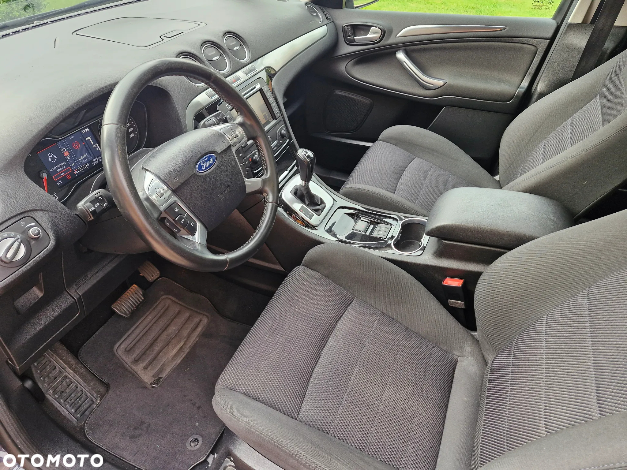 Ford S-Max 2.0 TDCi DPF Platinium X - 26