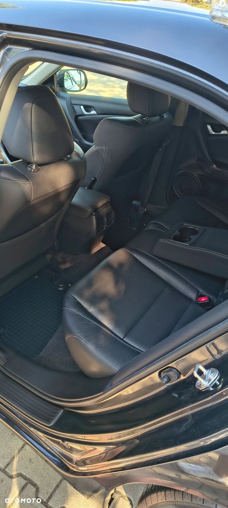 Honda Accord 2.4 Executive - 12