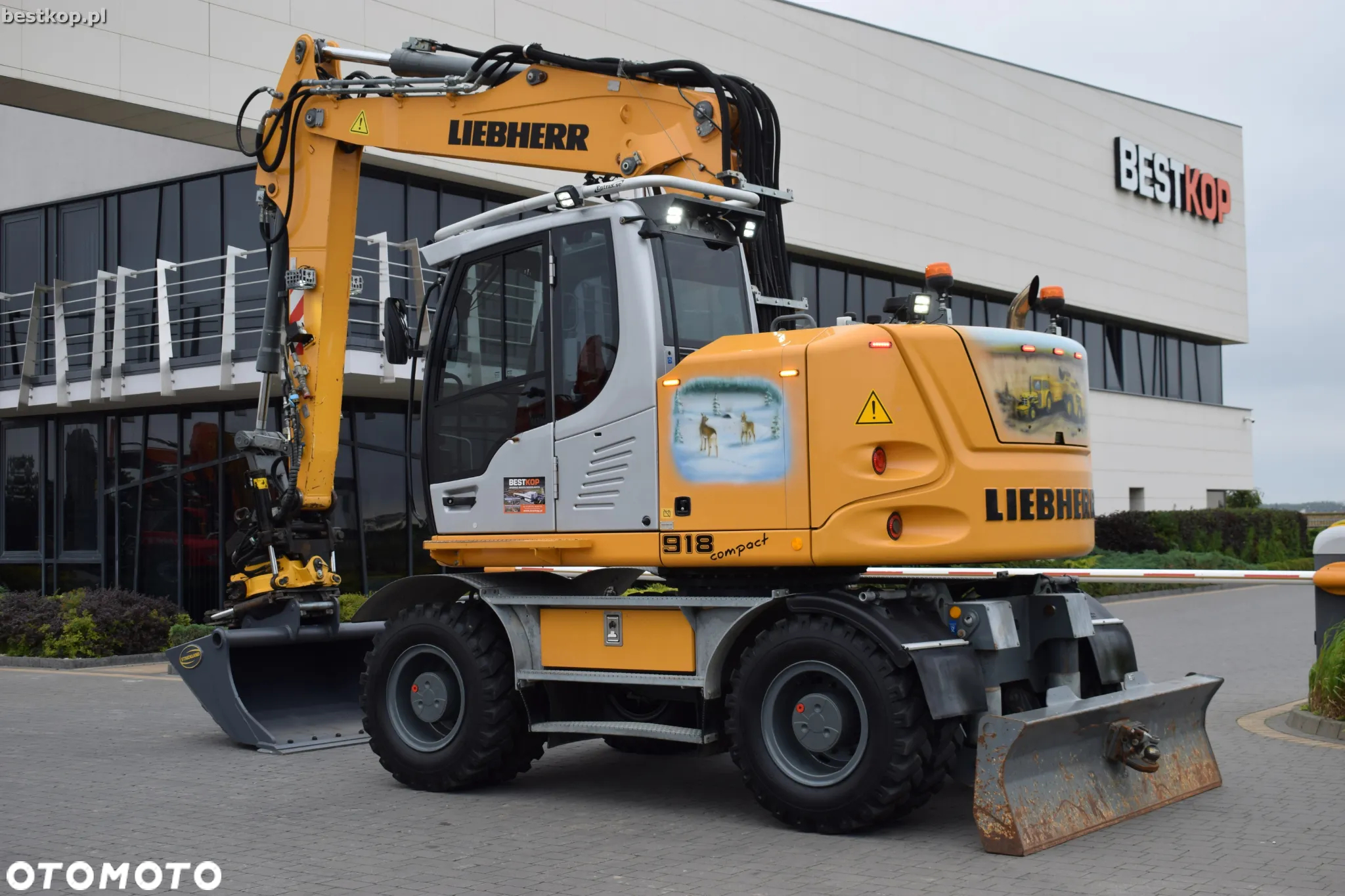Liebherr A918 Compact Litronic - 14