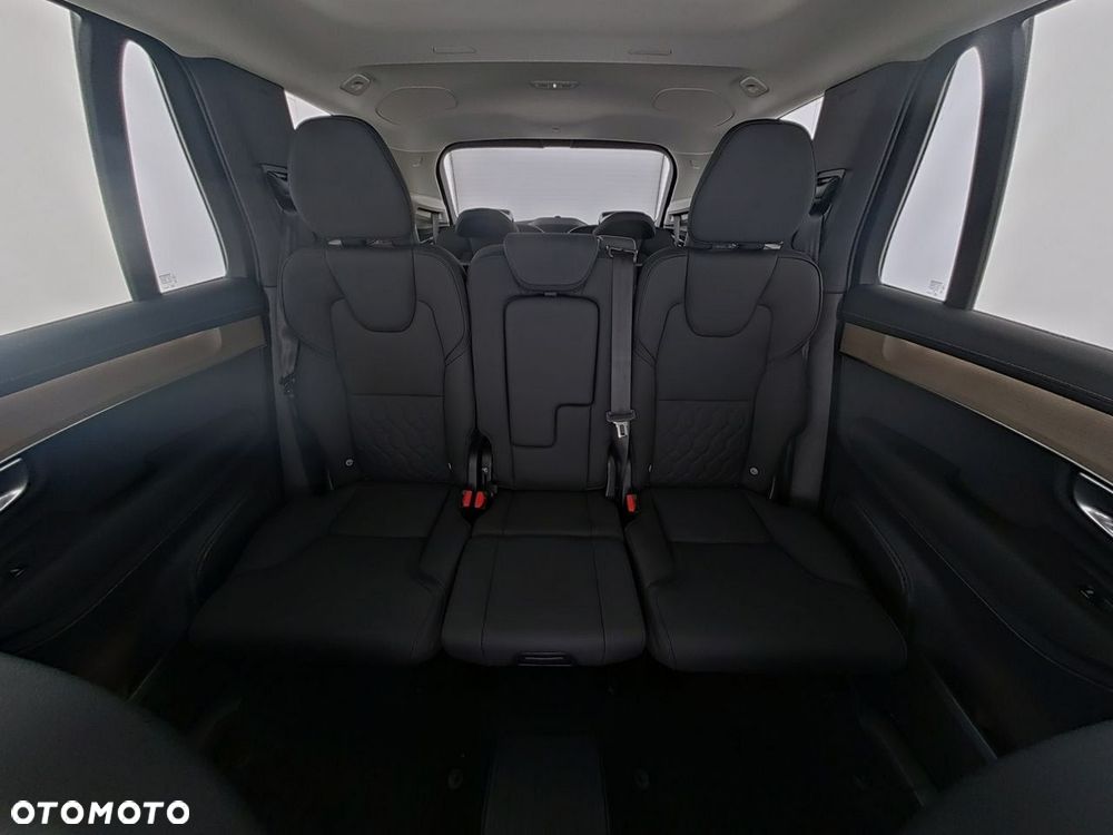 Volvo XC 90 T8 AWD Plug-In Hybrid Plus Dark 7os - 7