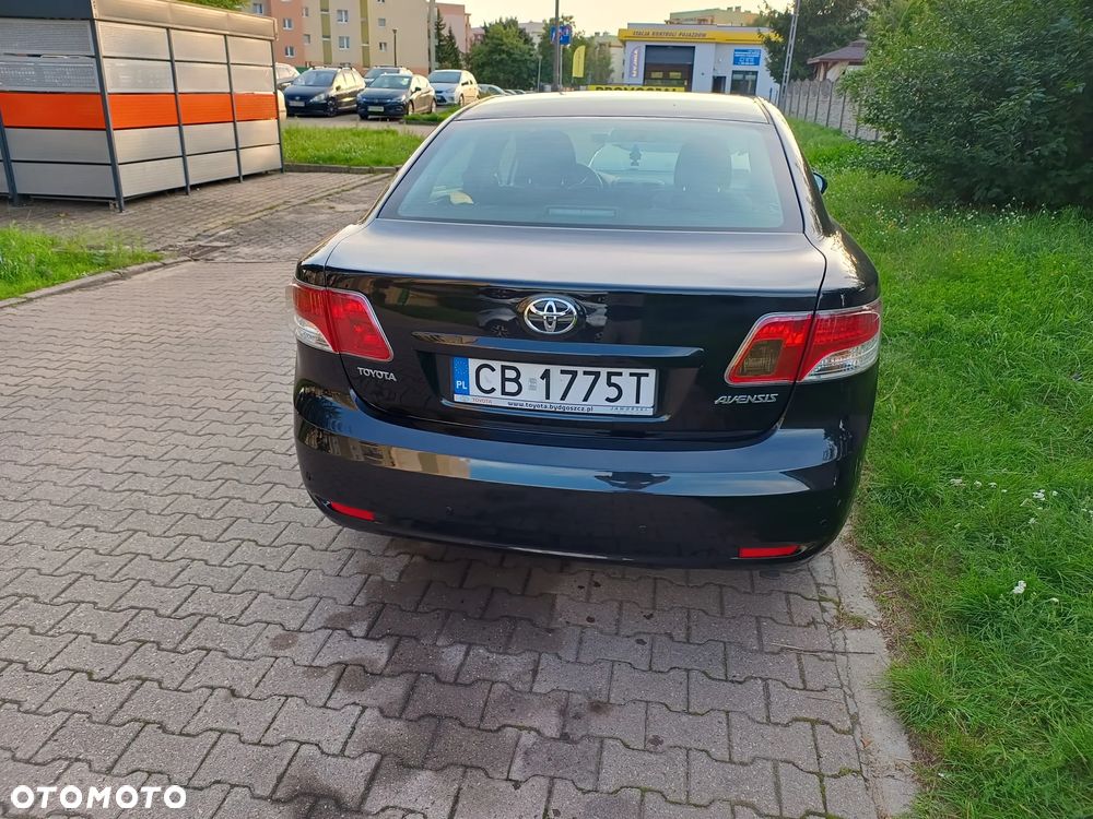 Toyota Avensis 1.6 Luna - 3