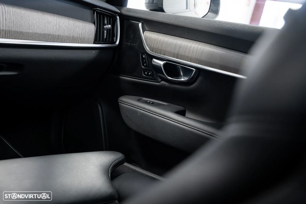 Volvo V90 Cross Country B5 B AWD Geartronic Pro - 13