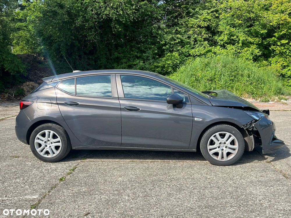 Opel Astra 1.0 Turbo Start/Stop Dynamic - 2