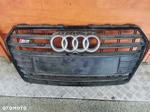 GRILL ATRAPA AUDI S7 4G8 LIFT PDC KAMERA OE 4G8853651K