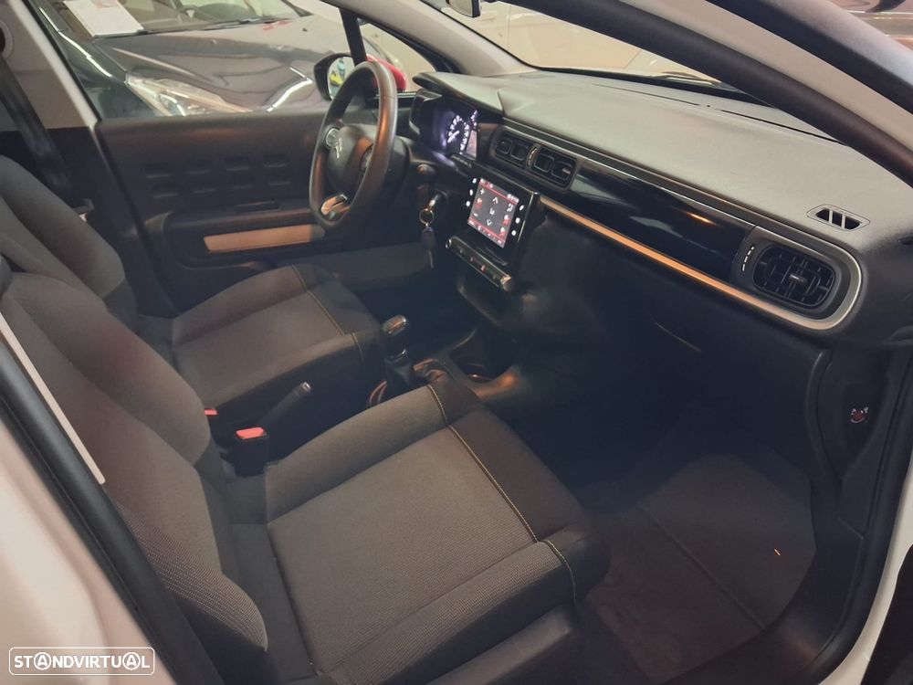 Citroën C3 1.2 PureTech Shine - 14