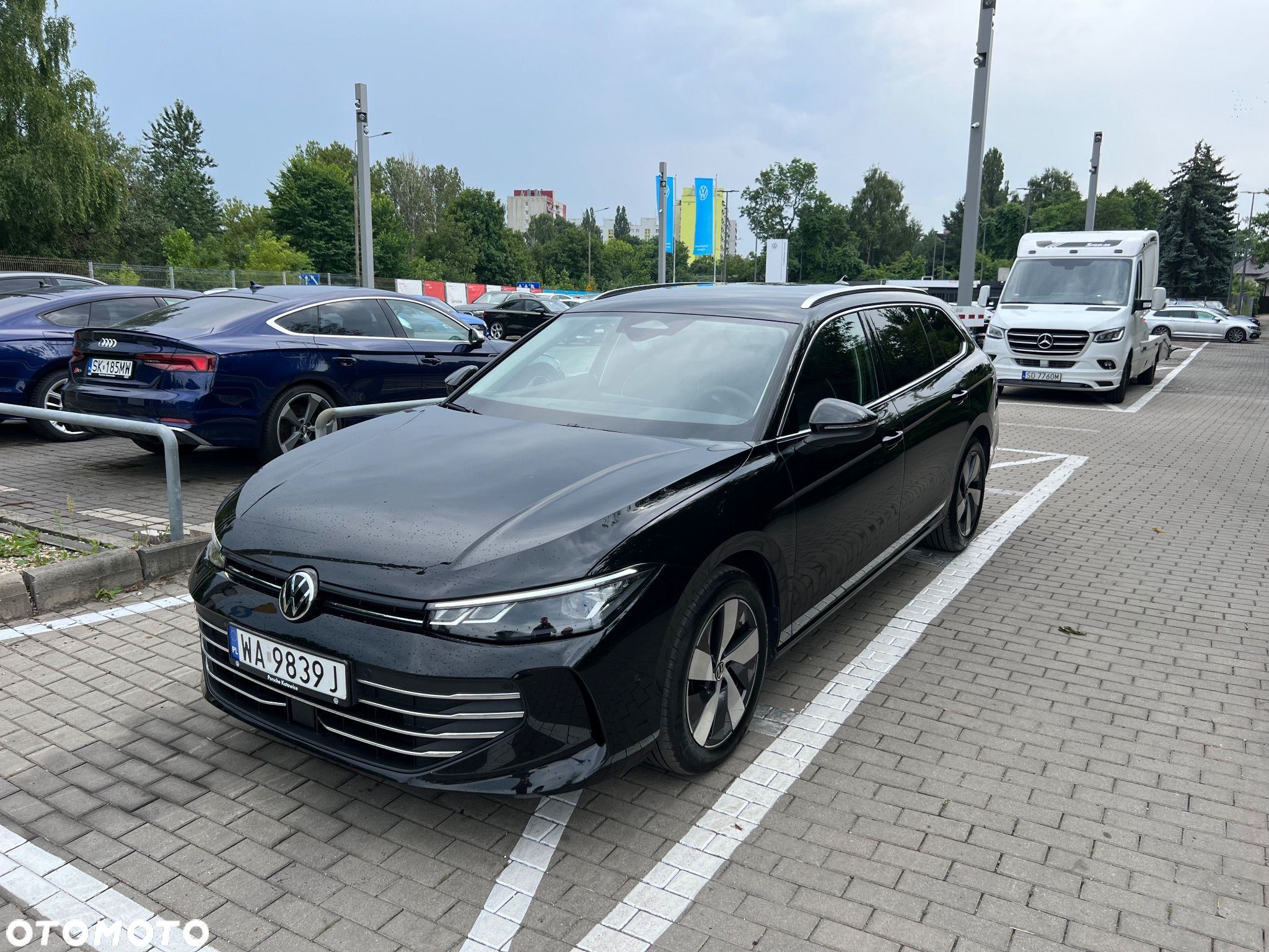 Volkswagen Passat 2.0 TDI SCR Business Plus DSG - 1