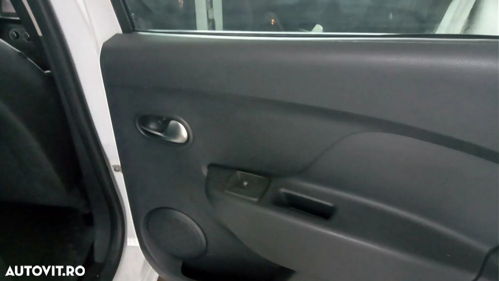 Dacia Logan MCV SCe 75 Laureate - 7