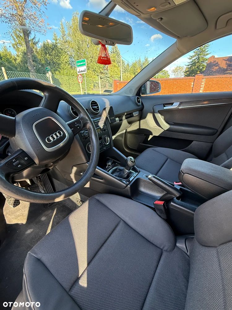 Audi A3 Sportback - 15