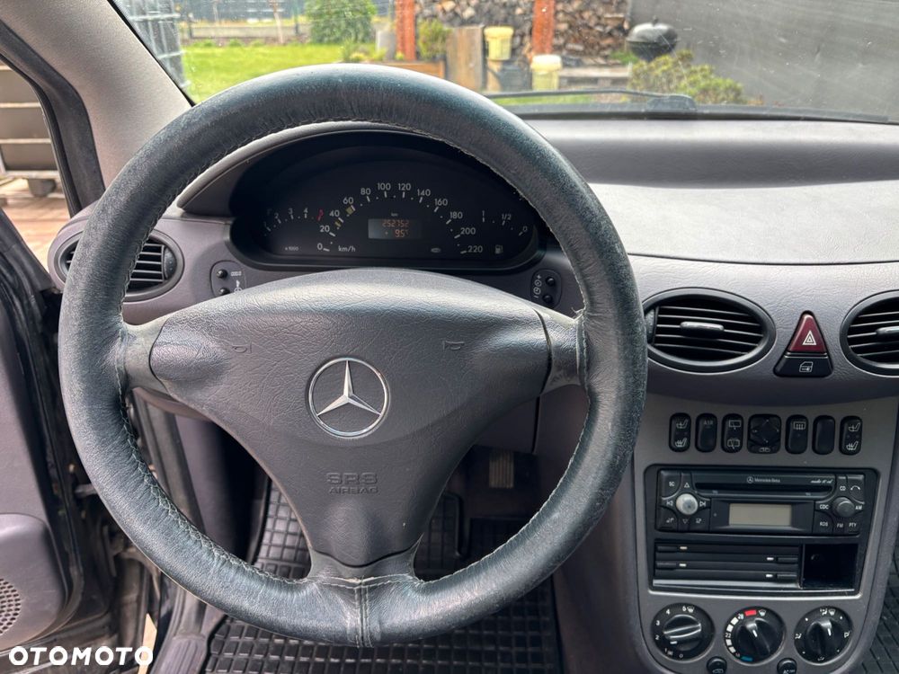 Mercedes-Benz A-Class 2004 photo 4