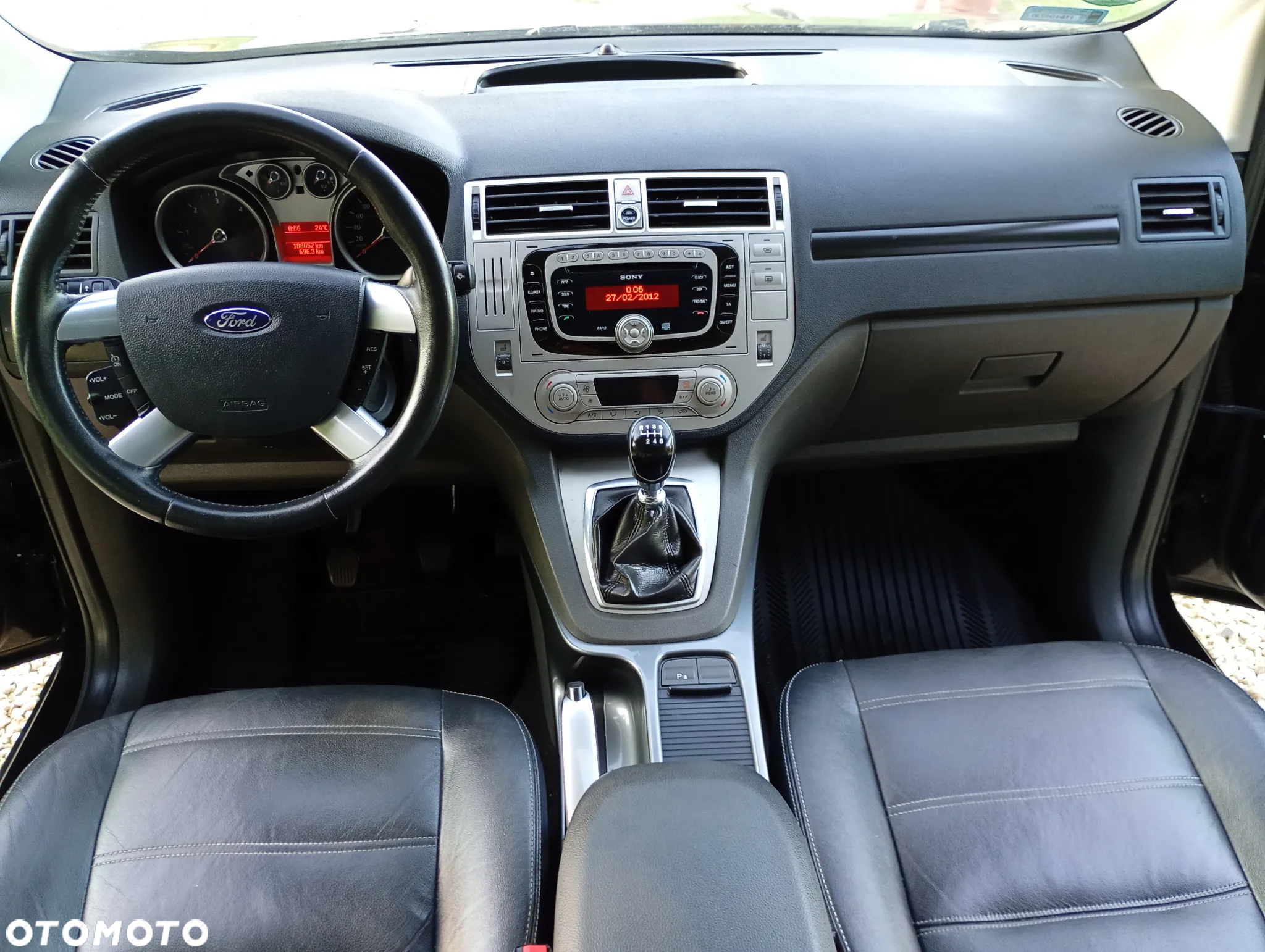 Ford Kuga 2.0 TDCi Titanium - 14