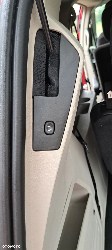 Chrysler Town & Country 3.6 Touring - 24