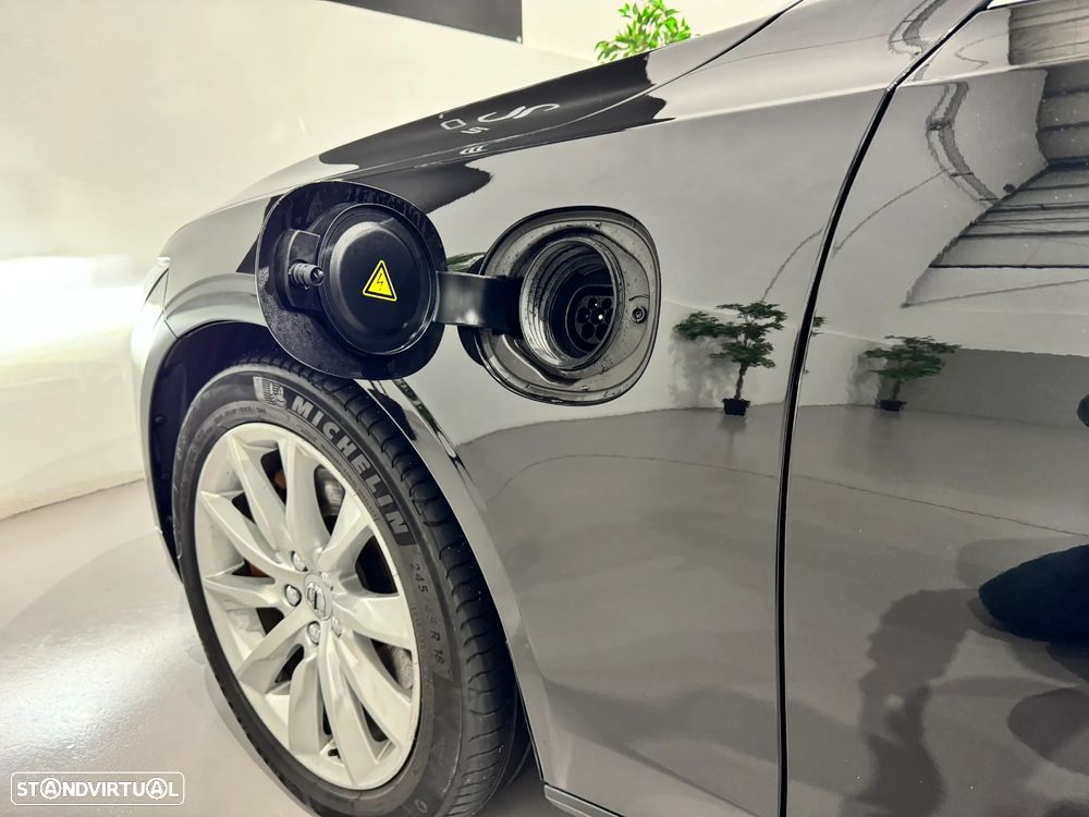 Volvo S90 2.0 T8 Momentum AWD Geartronic - 7