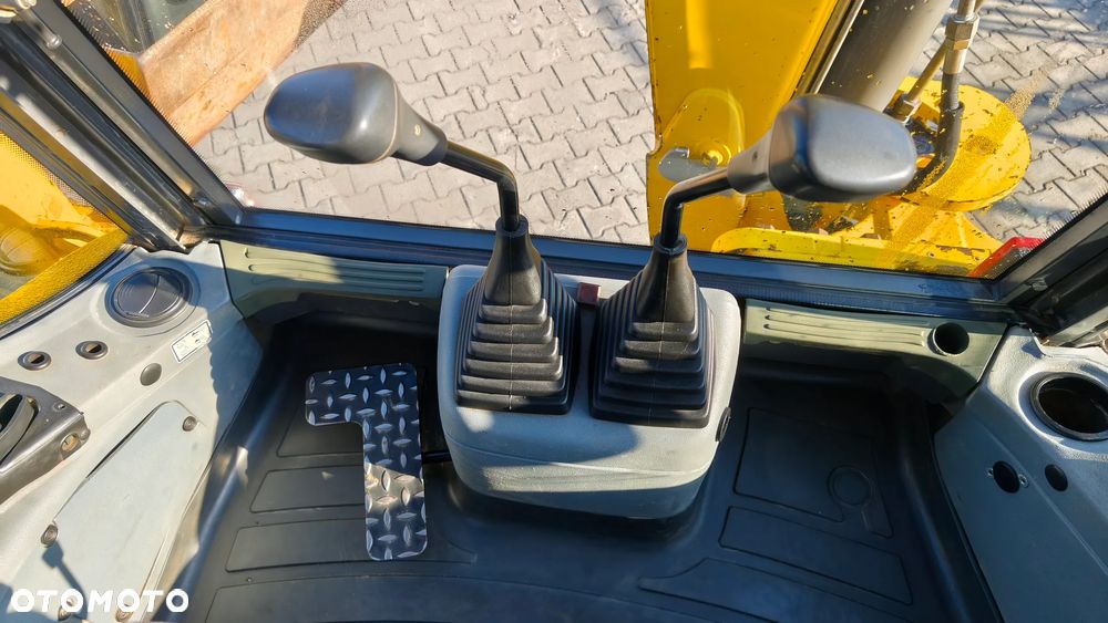 New Holland B 115 - 4 PS - 17
