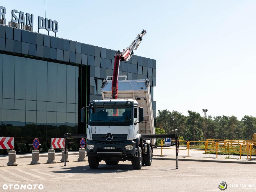 Mercedes-Benz Arocs 1932 4x4 Fassi F120 HDS Wywrotka - 9