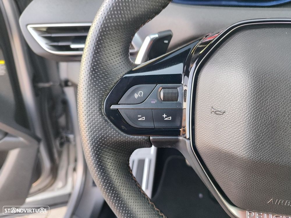 Peugeot 3008 1.6 Hybrid GT e-EAT8 - 16