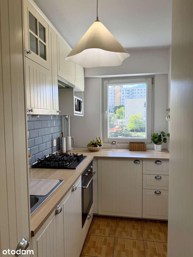 Przytulne 42 m², 2 osobne pokoje, osobna kuchnia, balkon | Bielany