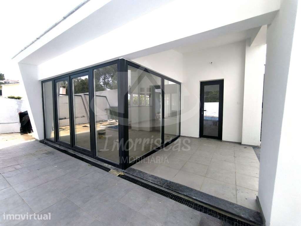 Moradia térrea V3 com piscina e excelente localização no Alto do Ín... - Grande imagem: 5/52