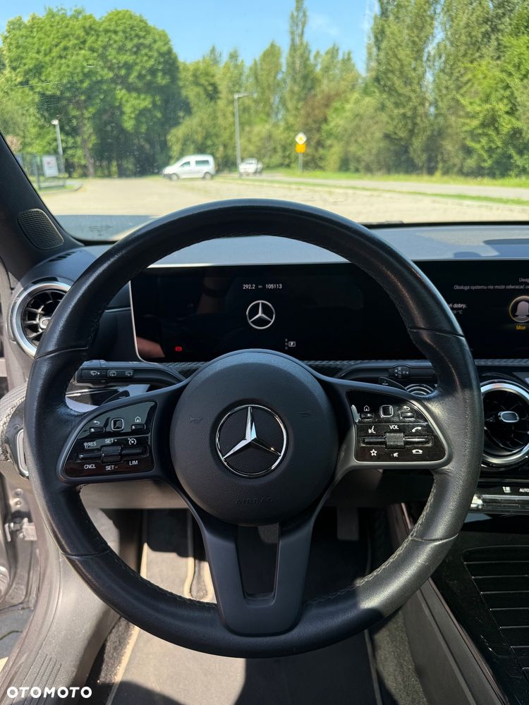 Mercedes-Benz Klasa A 180 d 7G-DCT - 21