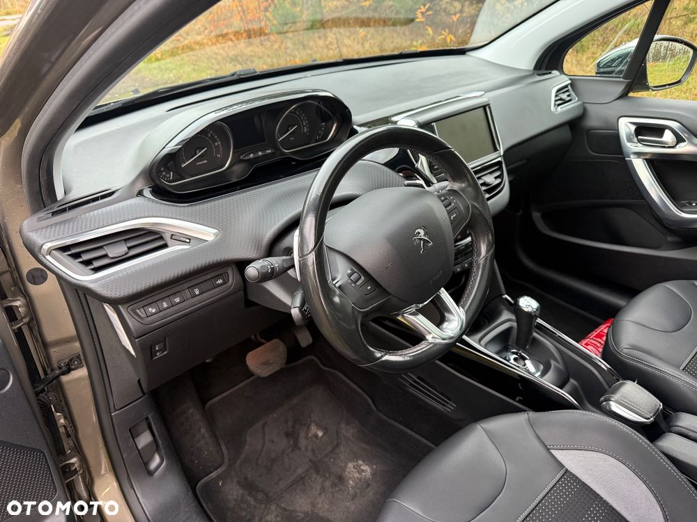 Peugeot 2008 82 e-VTI ETG5 Allure - 5