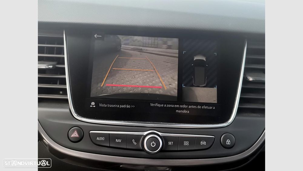 Opel Crossland X 1.2 T Innovation - 22