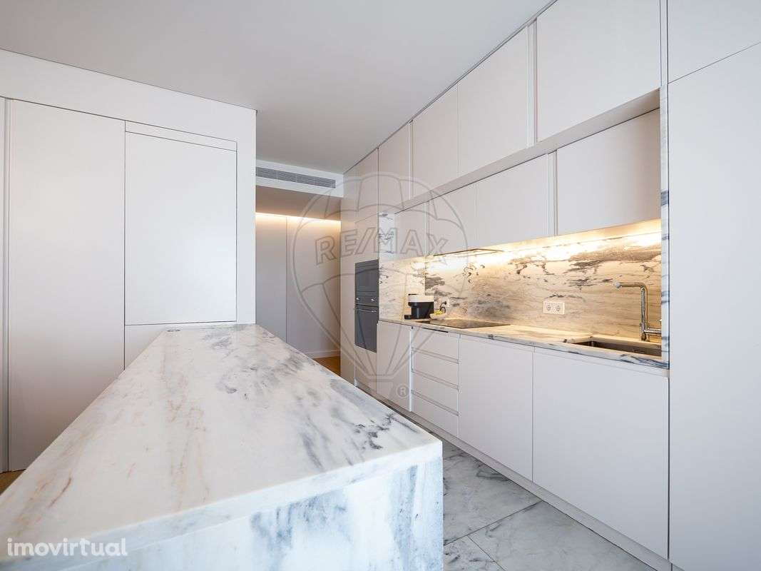 Apartamento T4 para venda - Grande imagem: 3/31