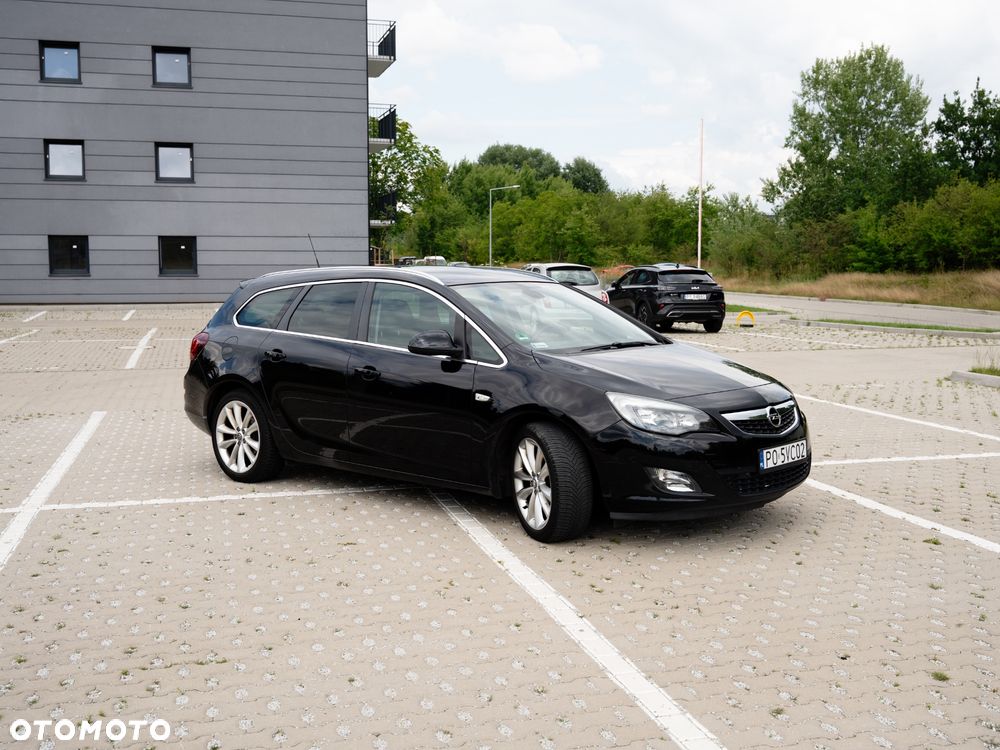 Opel Astra 1.4 T Cosmo - 8