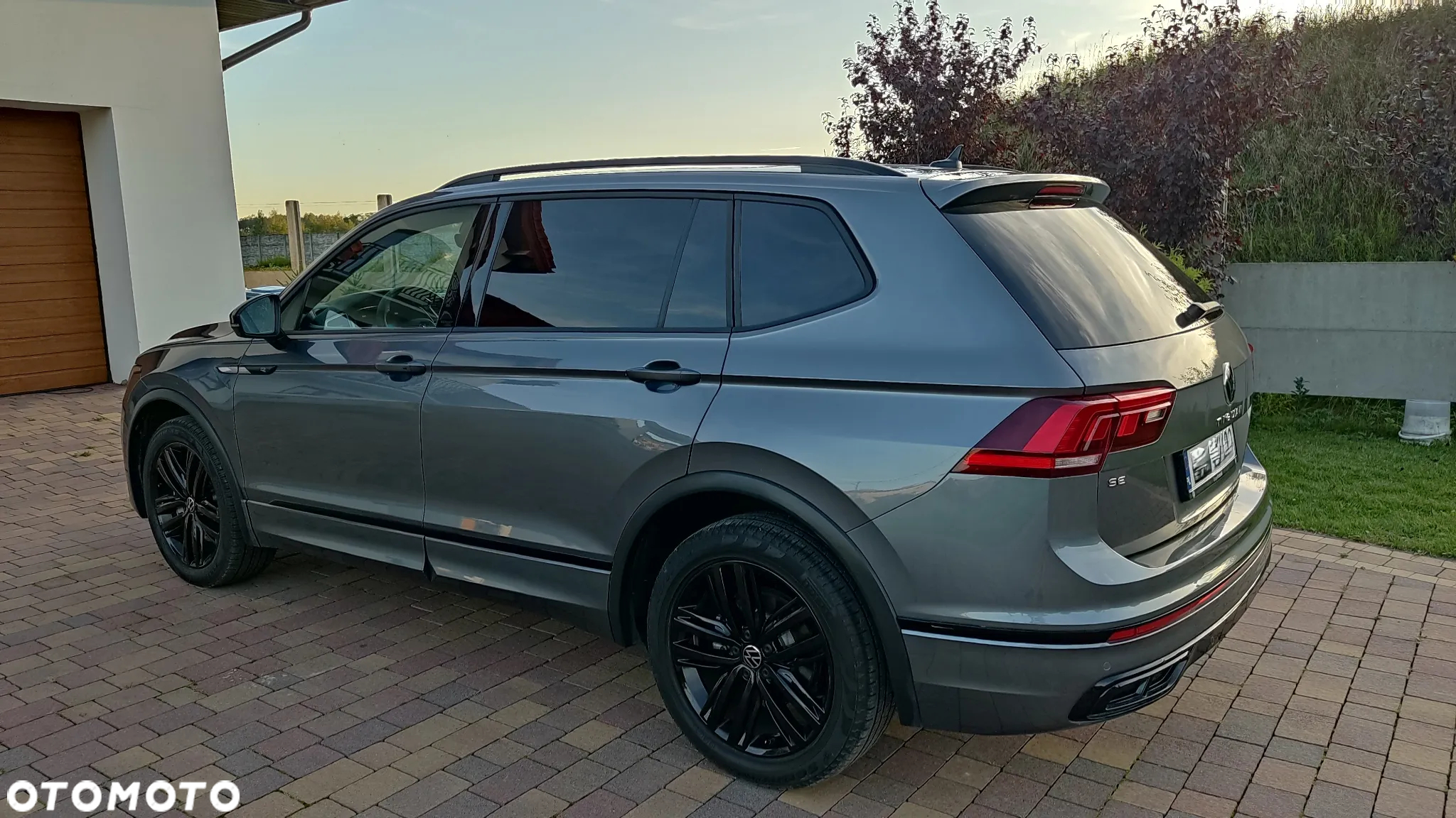 Volkswagen Tiguan Allspace - 10