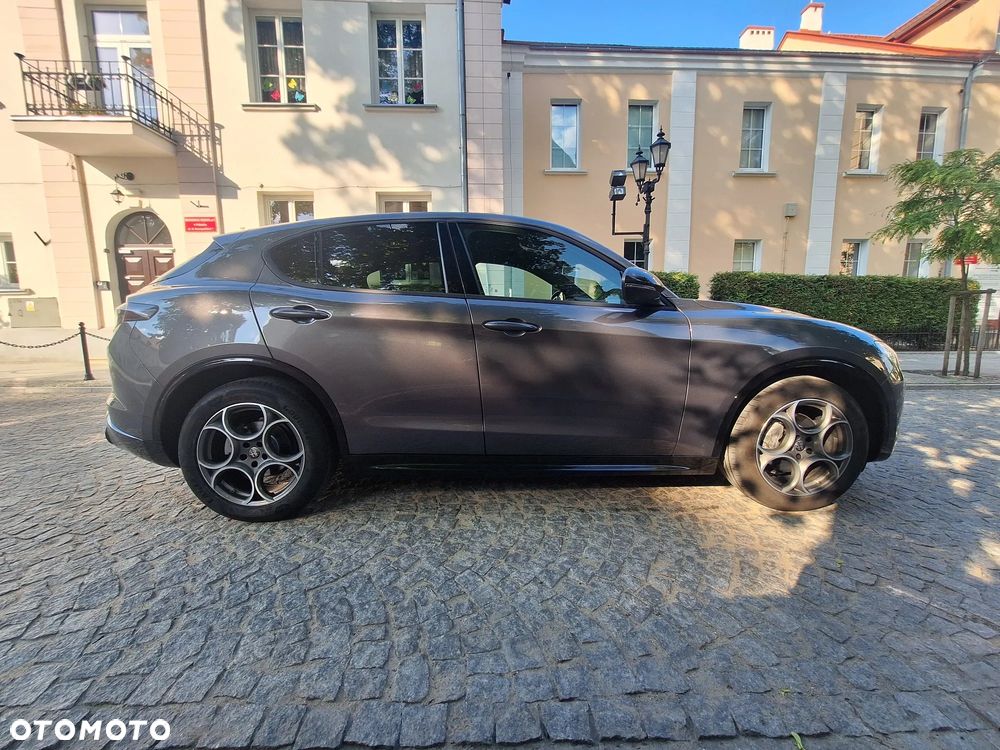 Alfa Romeo Stelvio 2.2 JTDM Sprint Q4 - 9