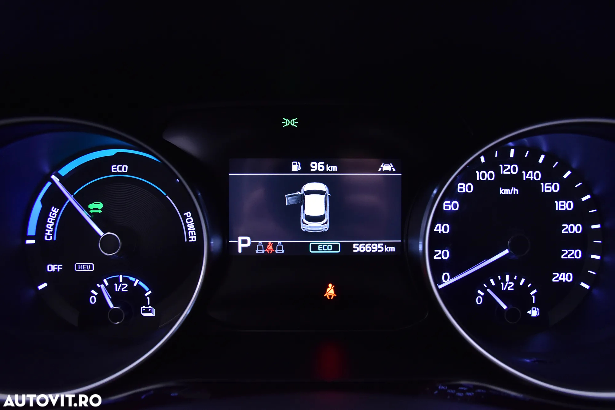 Kia XCeed - 10