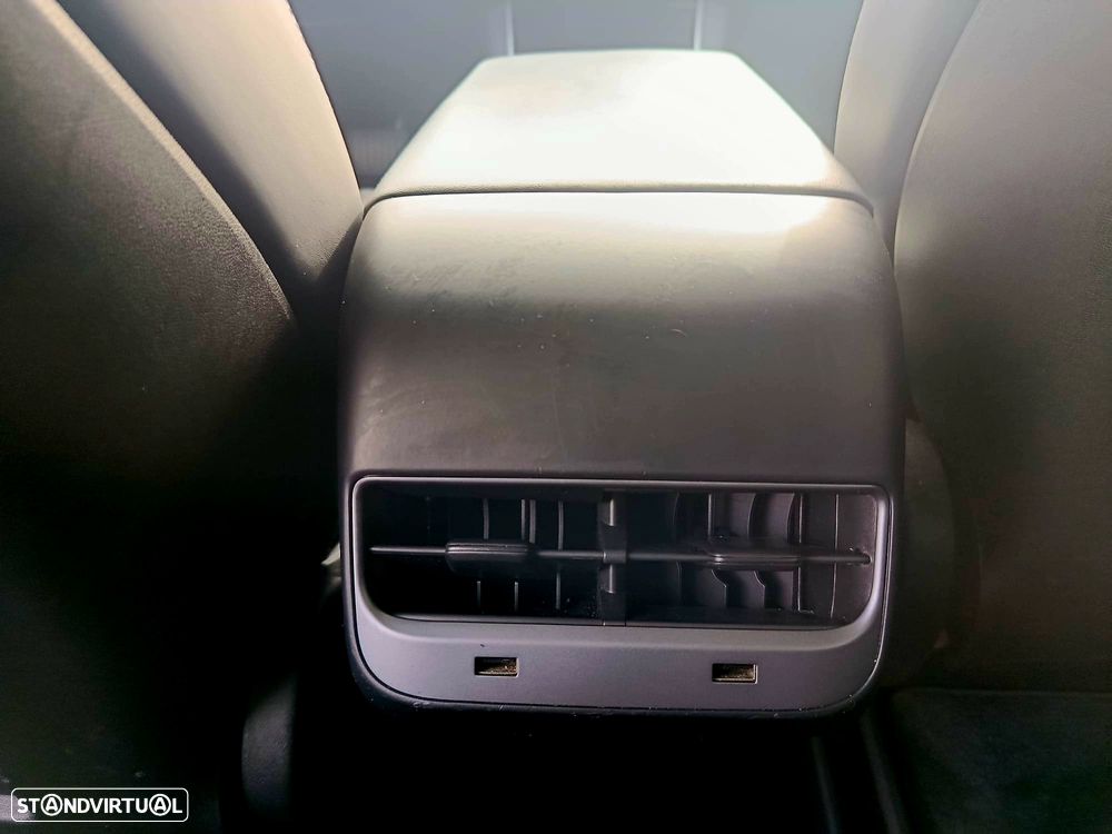 Tesla Model 3 AWD Dual Motor Performance - 10