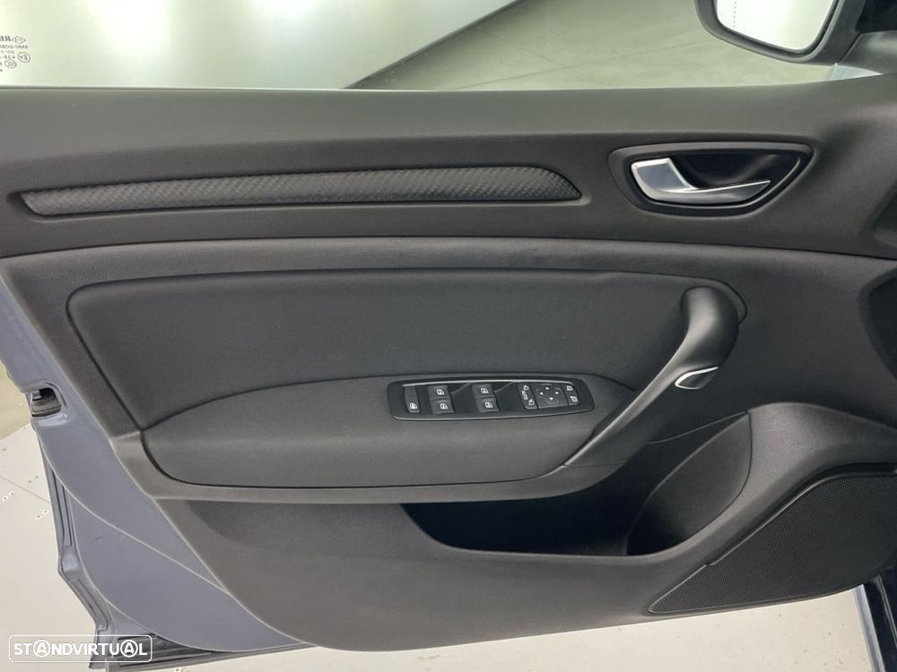 Renault Mégane - 16