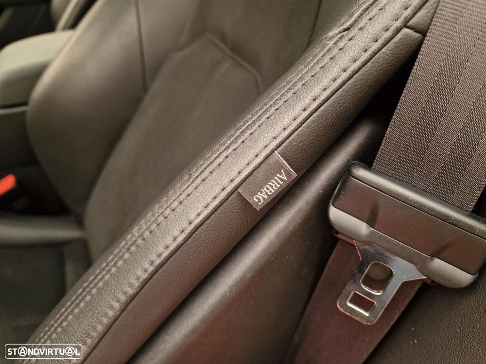 Jaguar F-Type 2.0 i4 R-Dynamic - 19