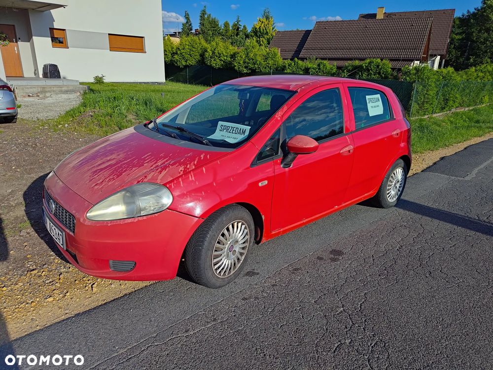 Fiat Grande Punto - 1
