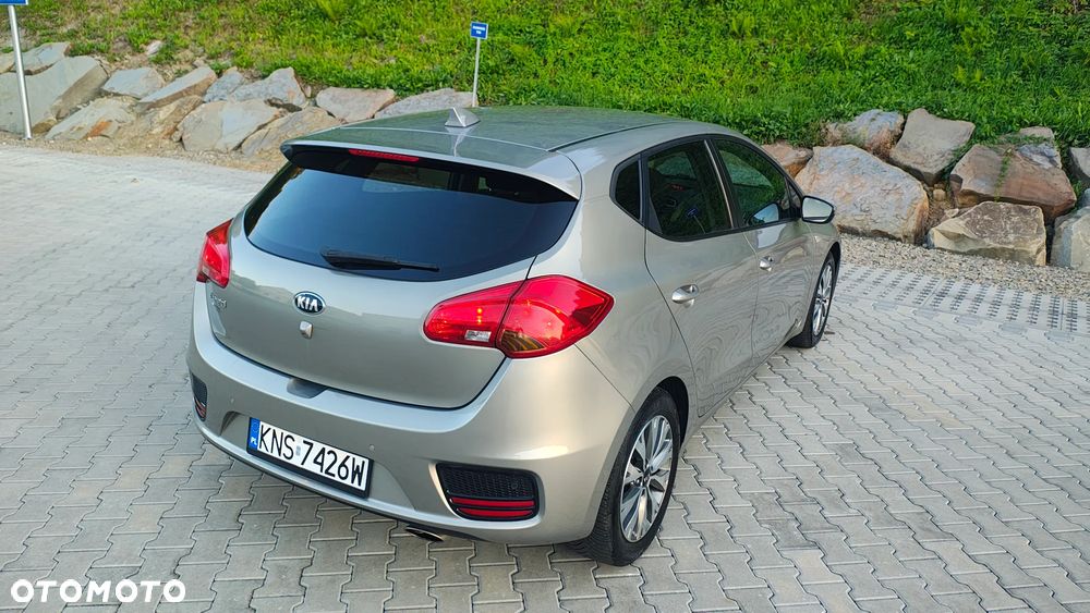 Kia Ceed 1.4 Vision - 30