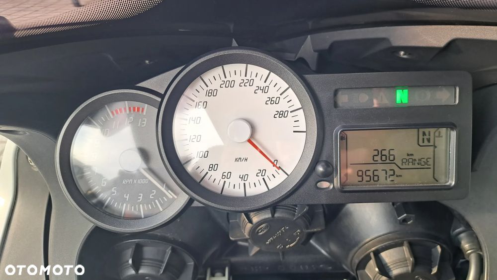BMW K - 7