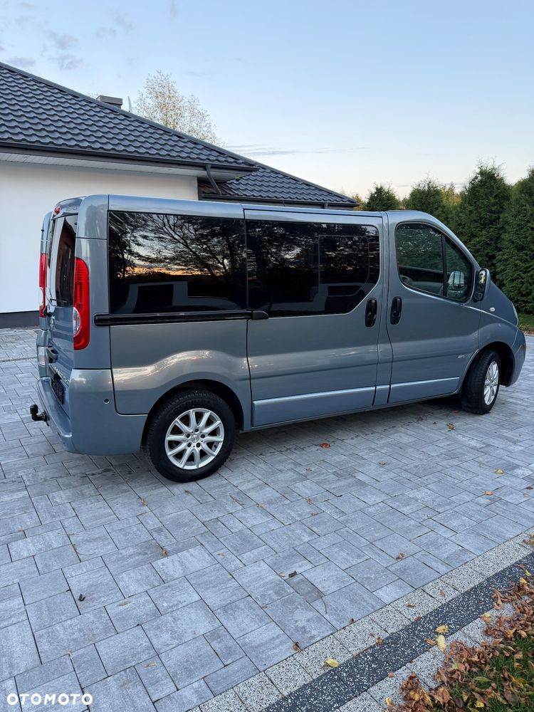 Opel Vivaro - 15