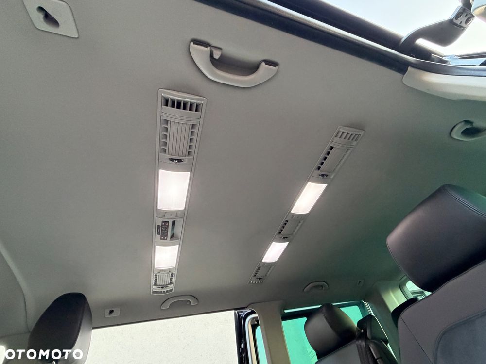 Volkswagen Multivan 2.0 TDI L1 Highline DSG - 22