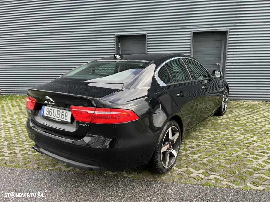 Jaguar XE 2.0 D Prestige Aut. - 18