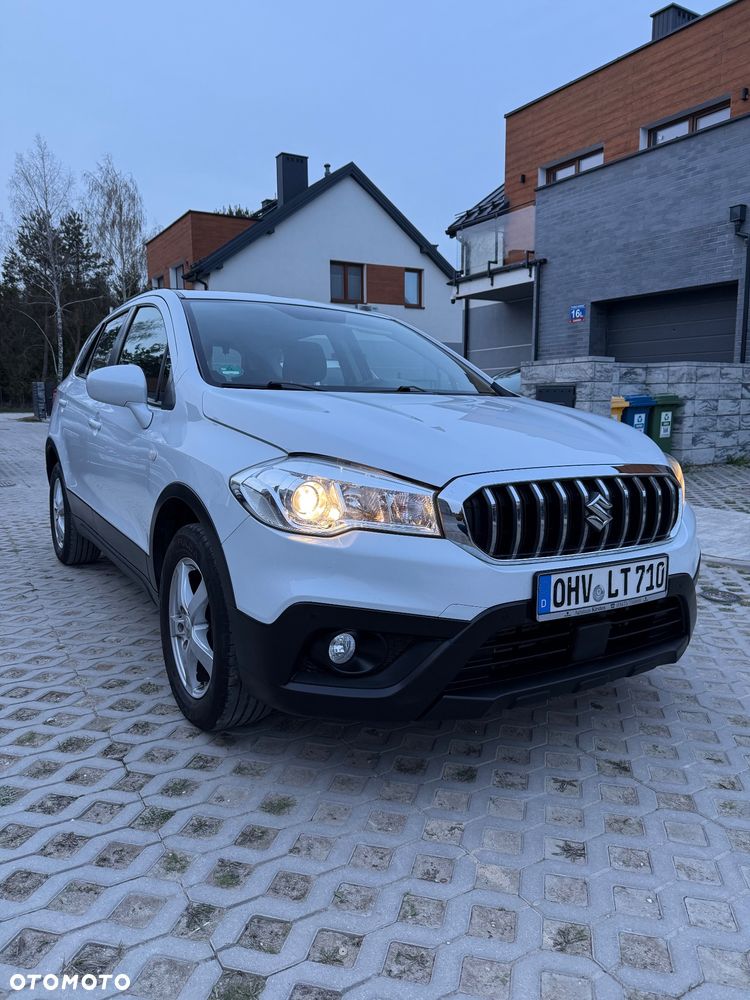 Suzuki SX4 S-Cross 1.0 T Comfort - 34