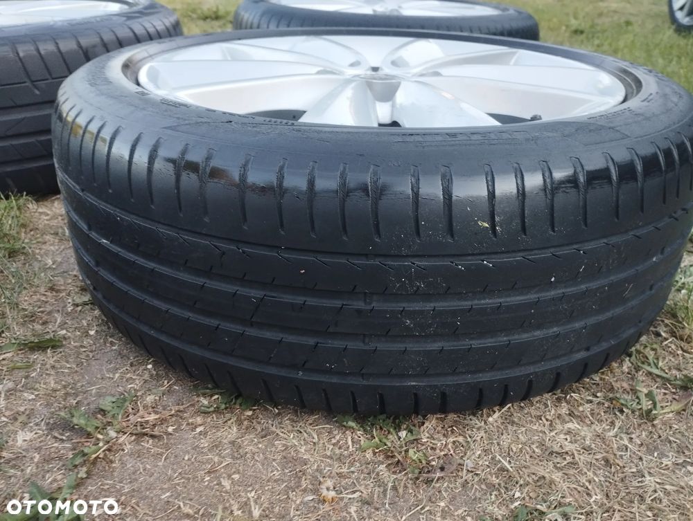 Komplet kół Renault Megane 3  5 x114.3 r17 - 8
