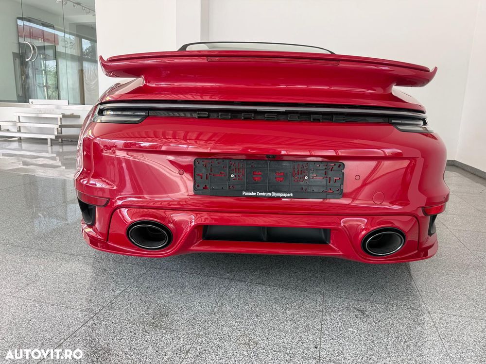 Porsche 911 911Turbo S - 15
