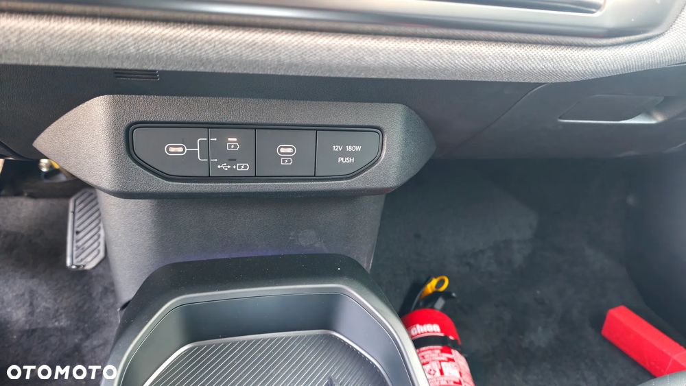 Kia EV4 - 21