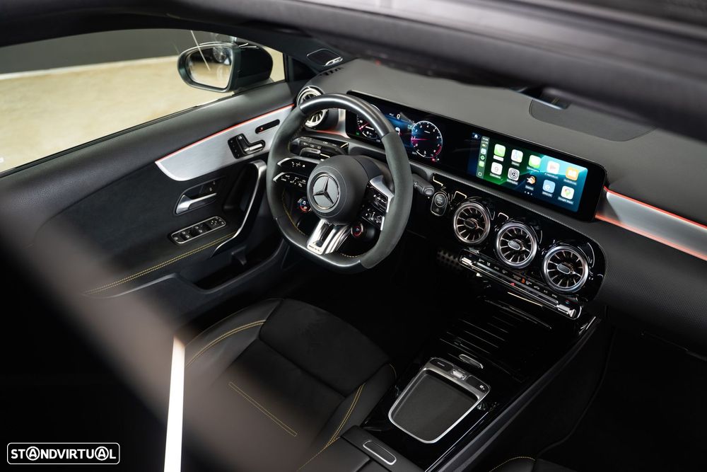 Mercedes-Benz A 45 AMG S 4Matic+ - 22